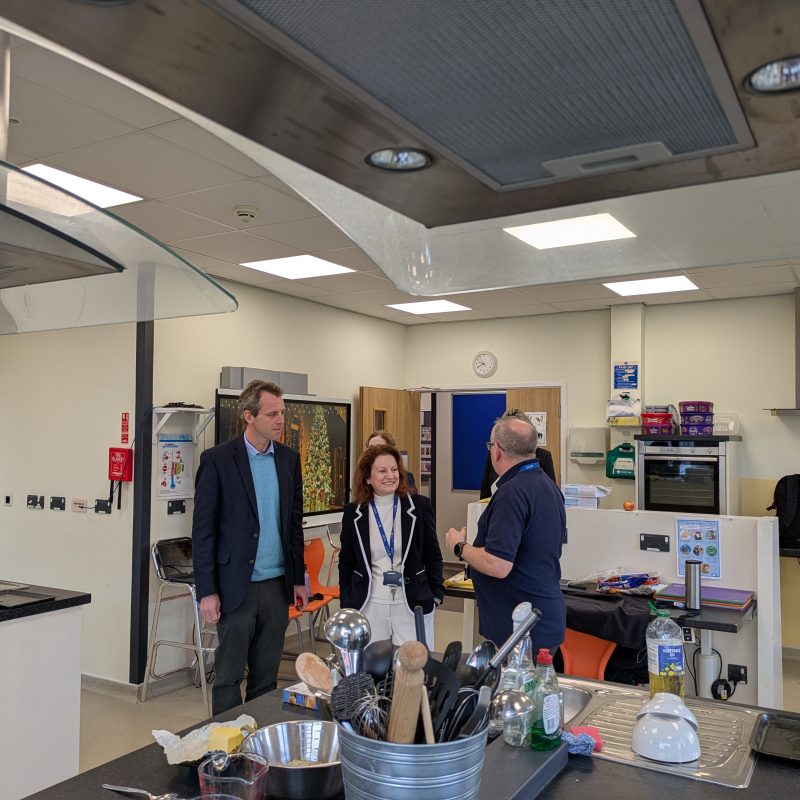 PXL 20251205 094034349 MP