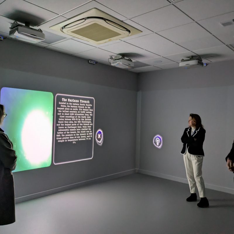 PXL 20251205 102843232